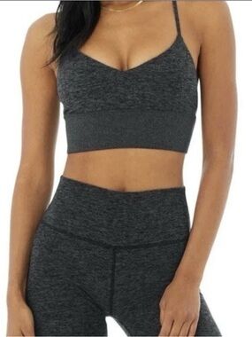Alo Yoga Alosoft Lavish Bra Medium Dark Heather Grey